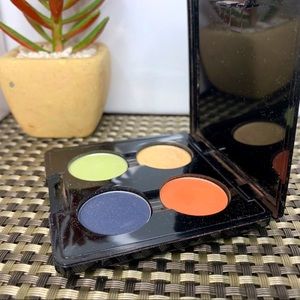 Mac Cosmetics X Fafi Eye Shadow Palette